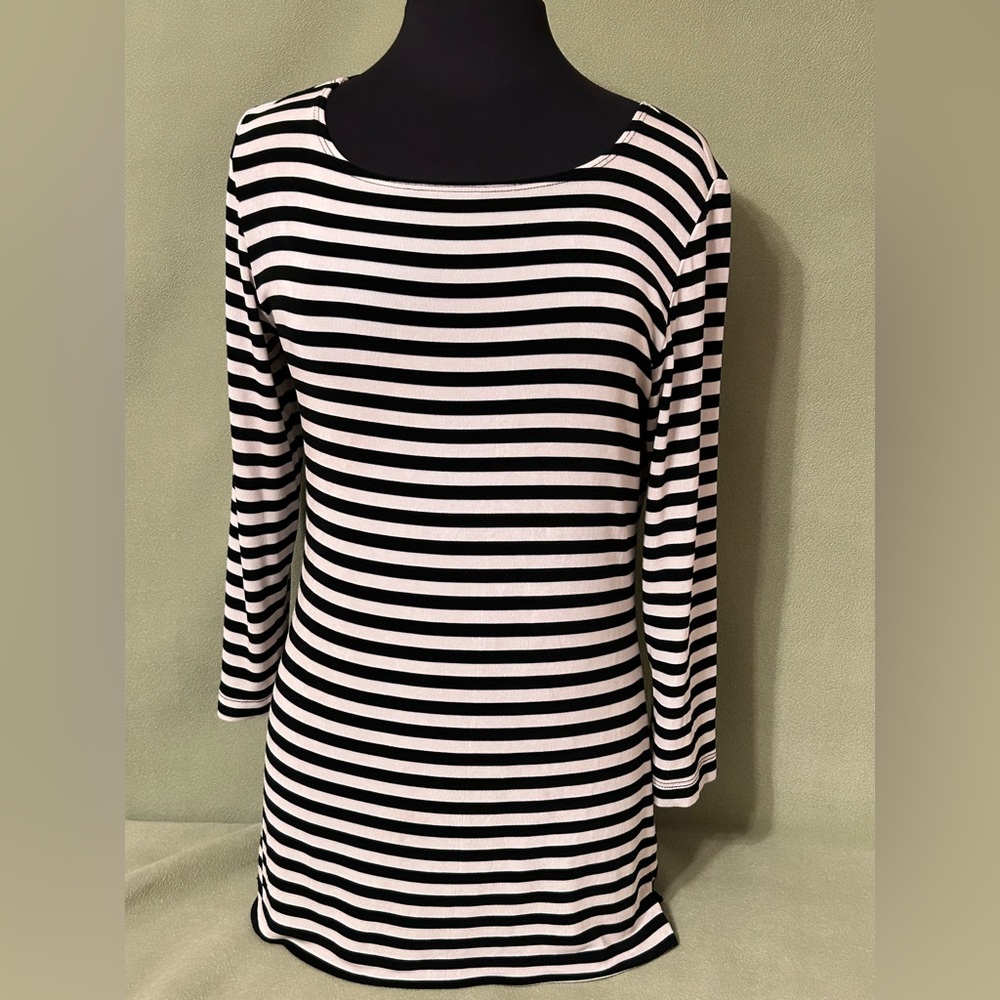 Travelers by Chico’s Black and White Size 1